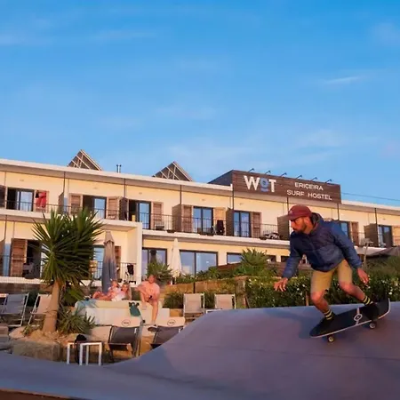 Vandrarhem Wot Surf Social *