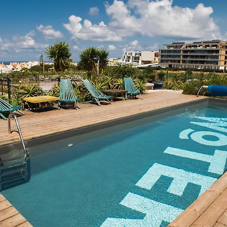 Wot Surf Social Hostel *
