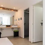 Hostel Wot Surf Social *