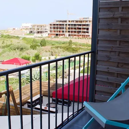 Wot Surf Hostal Ericeira