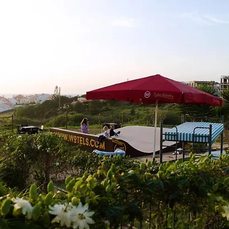 Vandrarhem Wot Surf Social Ericeira
