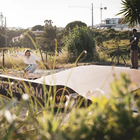 Ostello Wot Surf Social Ericeira